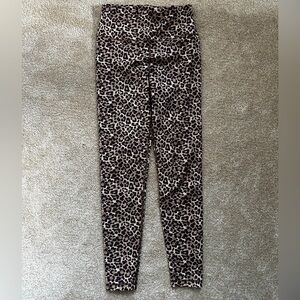 American eagle everything legging cheetah print